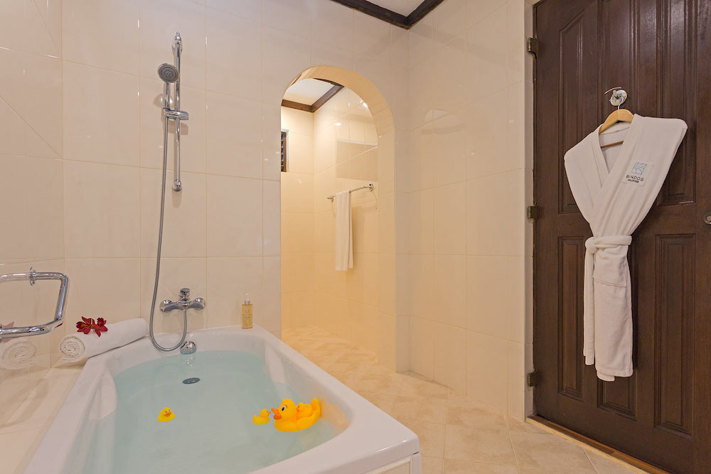 Deluxe Beachfront Room at Bandos, view 3